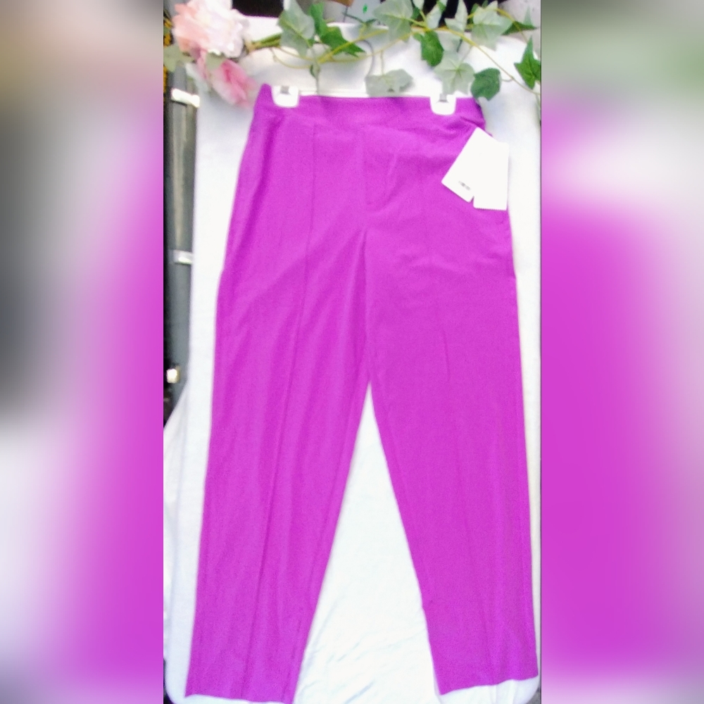 Athleta | Wide Leg | Casual | Pants | fuchsia | Size 8 Woman